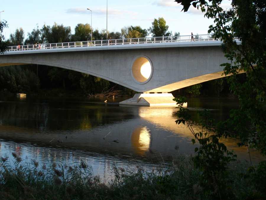 Puente de los Poetas