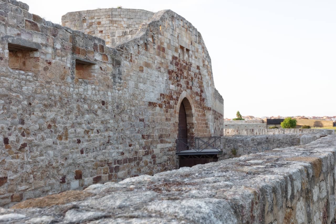 Entrada al castillo